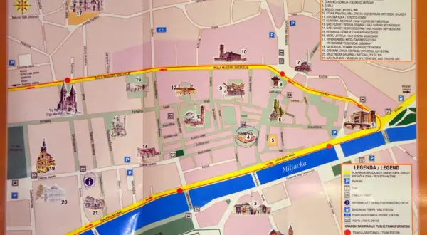 Mapa Baščaršije, historycznego centrum Sarajewa. Zobacz zabytki, muzea i meczety.